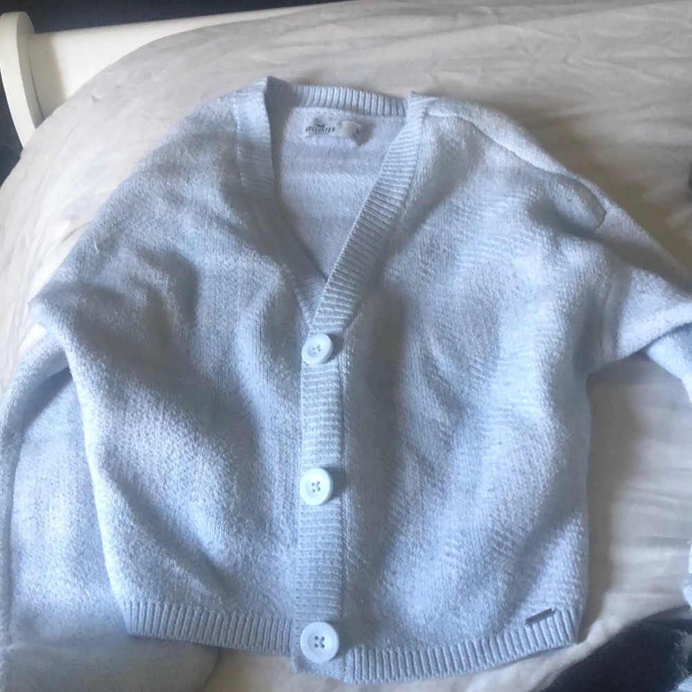 Hollister cardigan